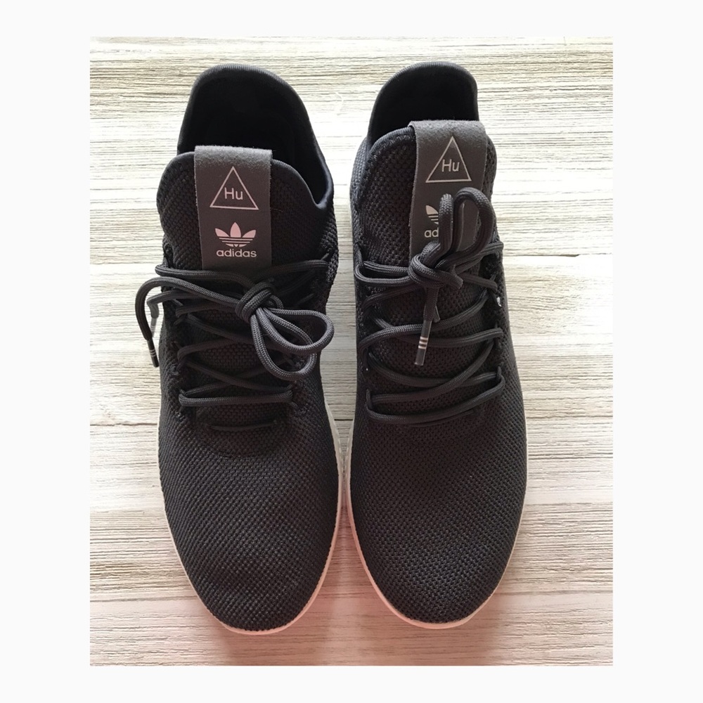 ✨Mens adidas Pharrell Williams✨